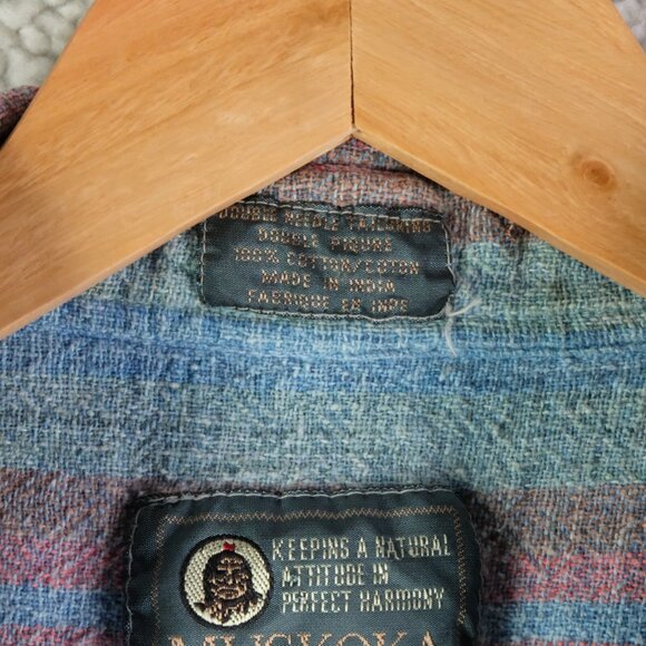 Muskoka Lakes Shirt Mens Laqrge Blue Red Striped Button Up Textured Vintage 90s - Picture 7 of 8